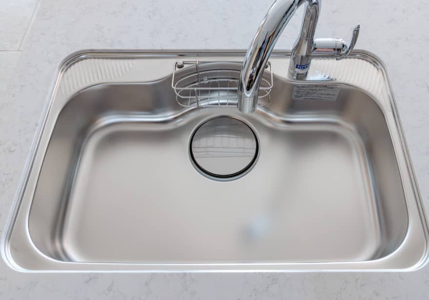 奥行きのある
大型ワイド静音シンク