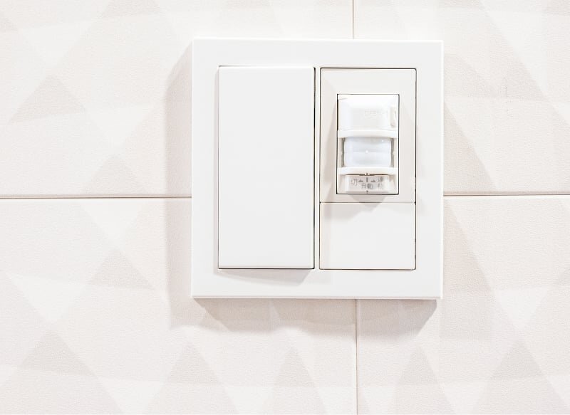 人感センサー付玄関照明スイッチ