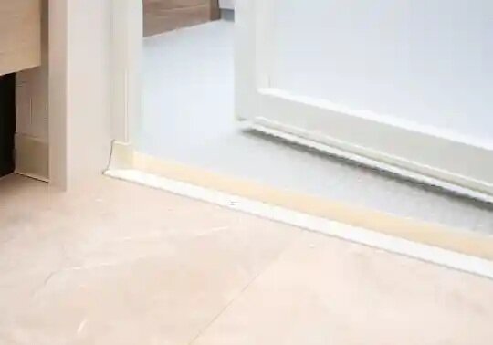 スッキリドア