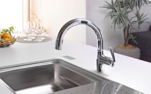 浄水機能付タッチレスシャワー水栓