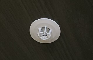 火災を警報と自動通報で知らせる熱感知器