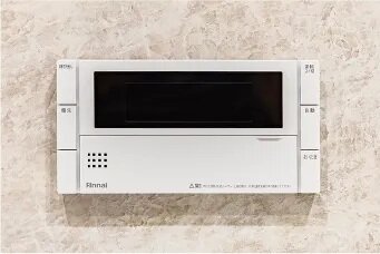 セミオートバス