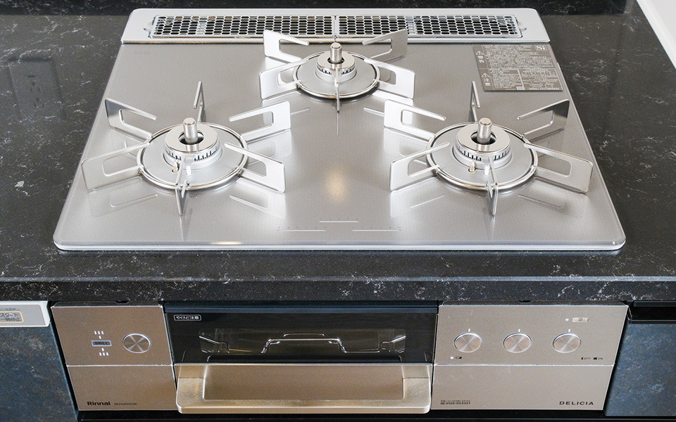 高機能3口ガラストップコンロ「デリシア」