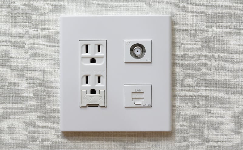 マルチメディアコンセント