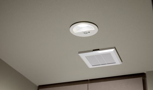 人感センサー照明