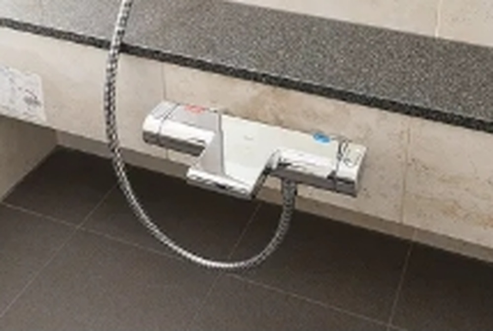 サーモスタット水栓