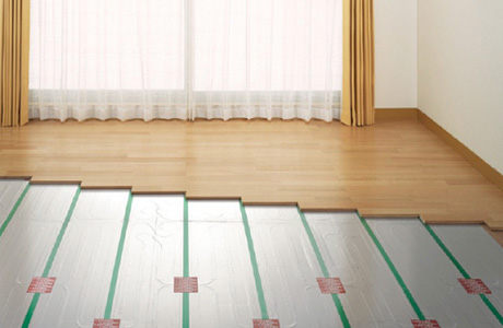 ガス温水床暖房