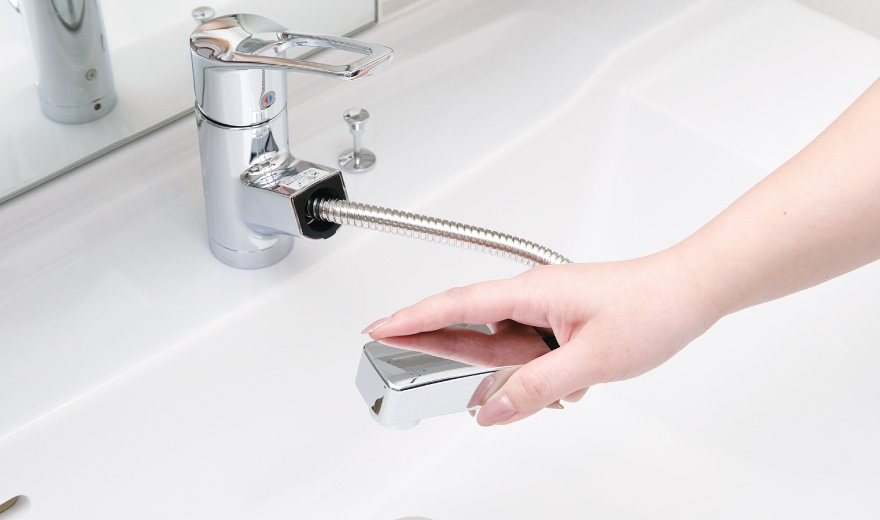 シングルレバーマルチ水栓