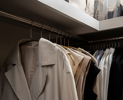 枕棚下の有効活用