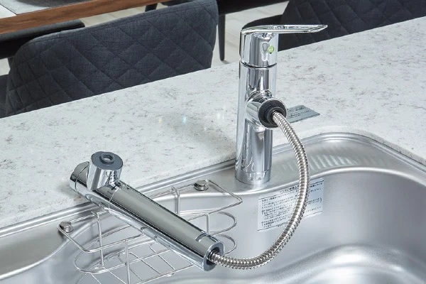 浄水器一体型シャワー水栓