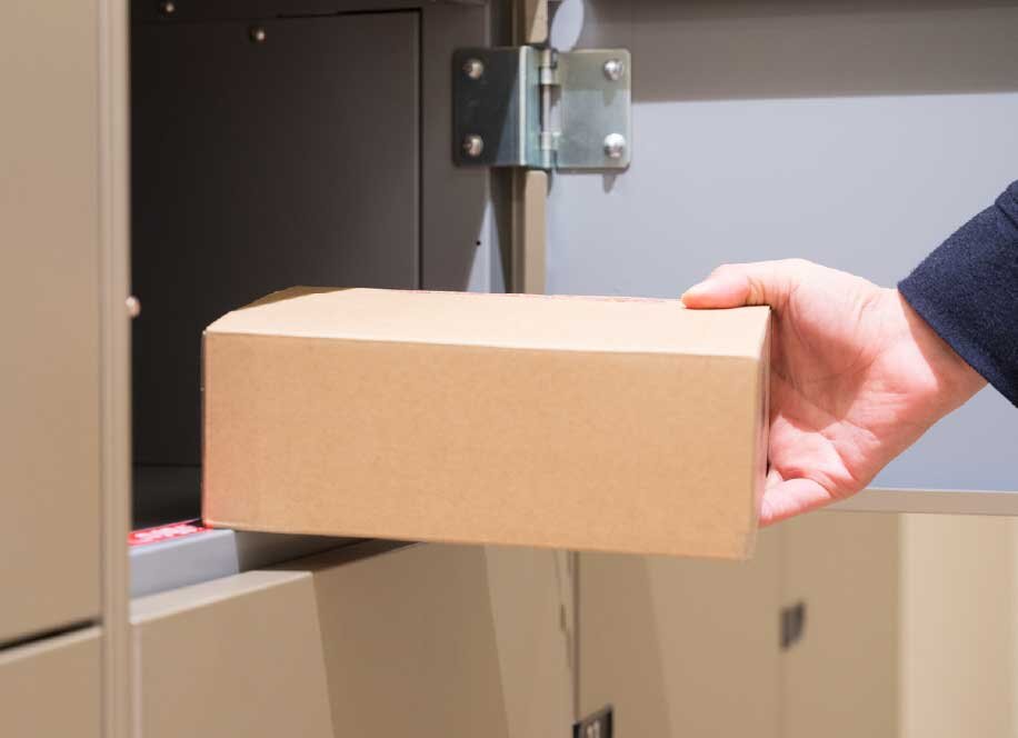 宅配ロッカー