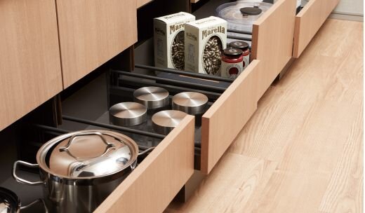 アンダーストッカー