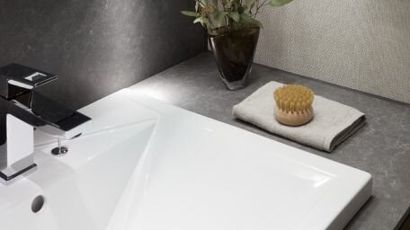 フィオレストーン