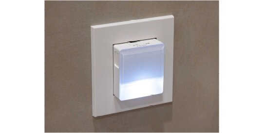 フットライト［取外しタイプ足元保安灯］