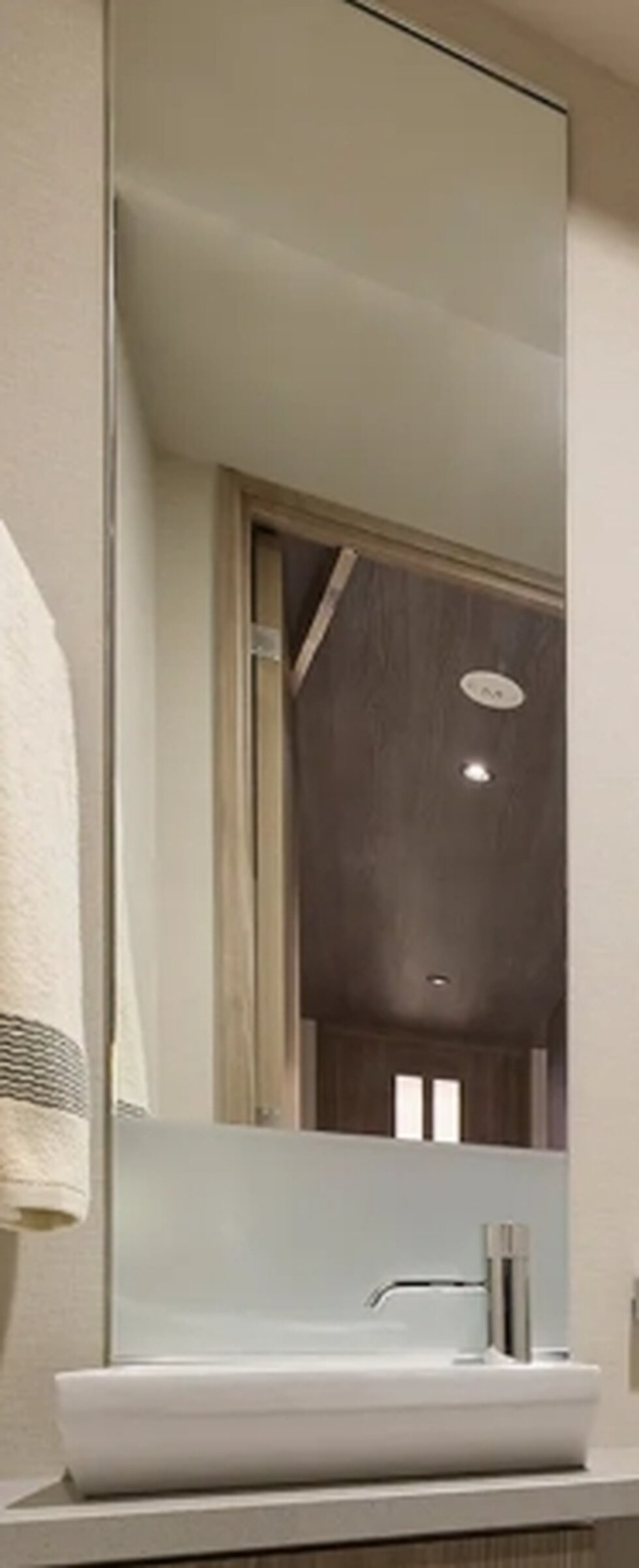 トイレカウンター鏡