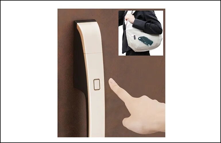 玄関扉を電気錠で解錠