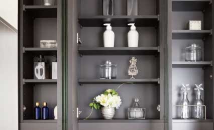 鏡裏収納付き三面鏡