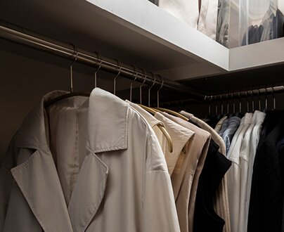 枕棚下の有効活用