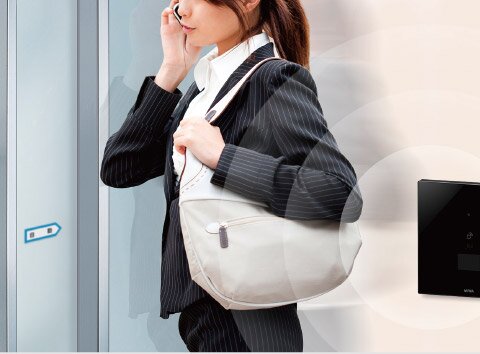 Raccess（ラクセス）ハンズフリーキーシステム