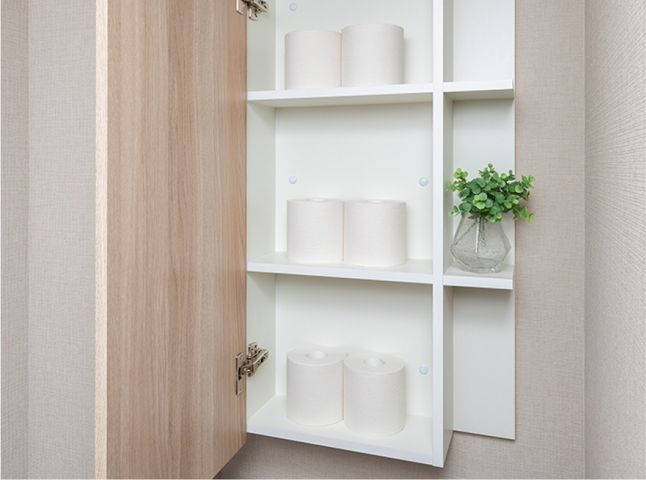 トイレ上部吊戸棚