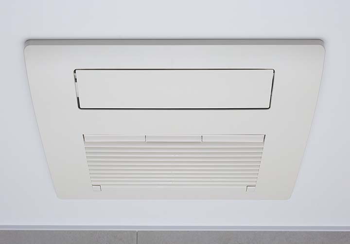 24時間換気機能付き浴室暖房乾燥機