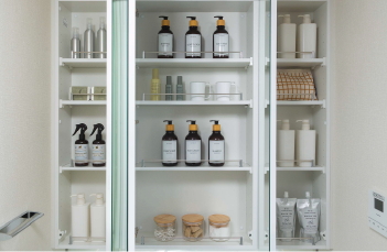 収納付き三面鏡