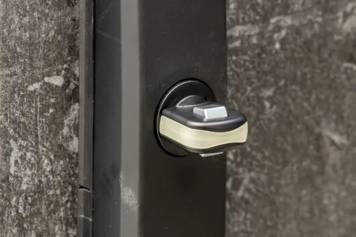 防犯サムターン