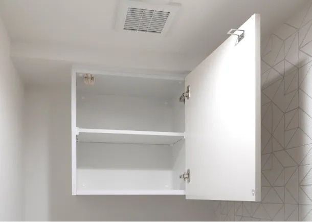 トイレ吊戸棚