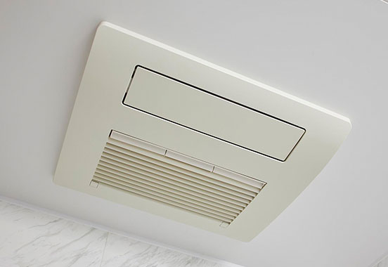 24時間換気機能付き浴室暖房乾燥機