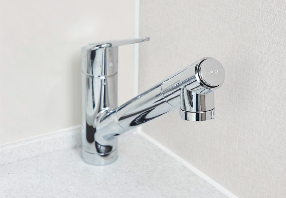 浄水器一体型ハンドシャワー水栓