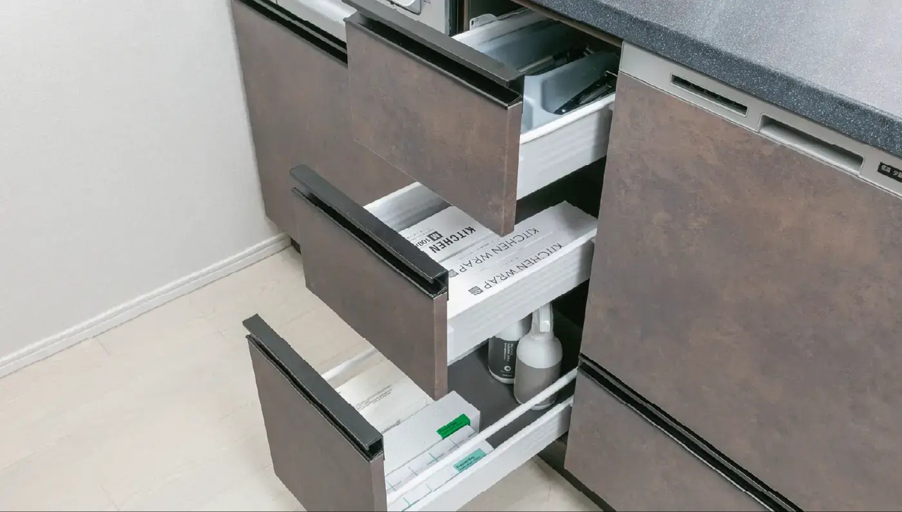 調理キャビネット