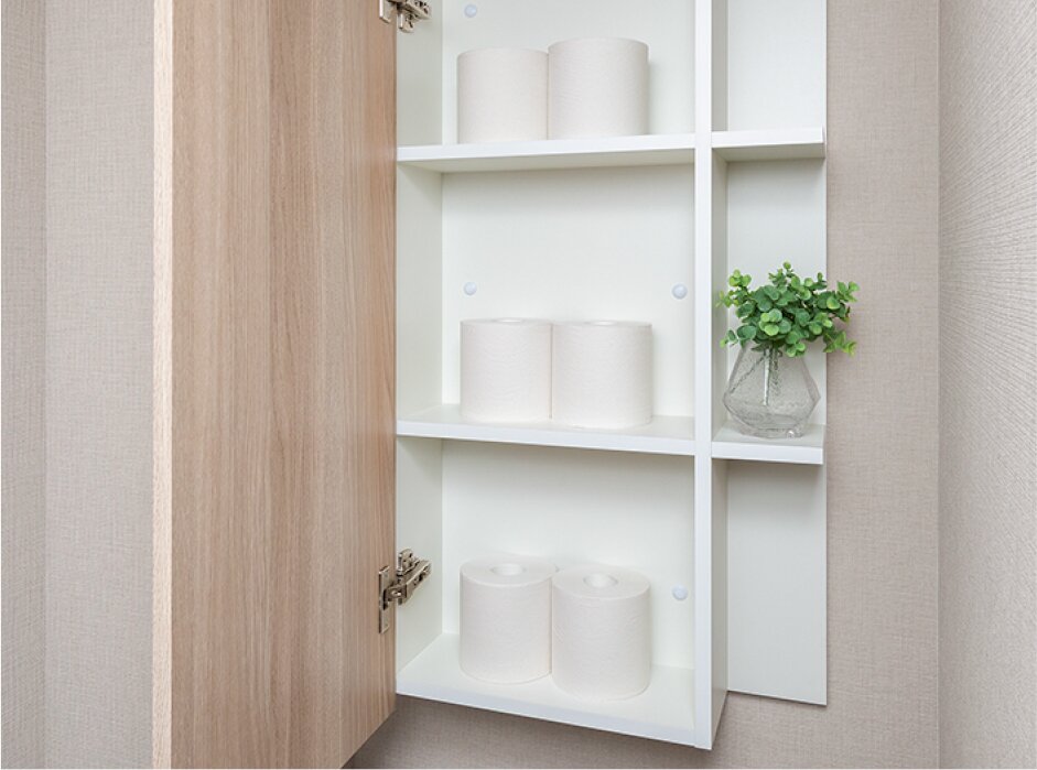 トイレ上部吊戸棚