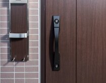 玄関人感センサースイッチ・玄関ドアプッシュハンドル