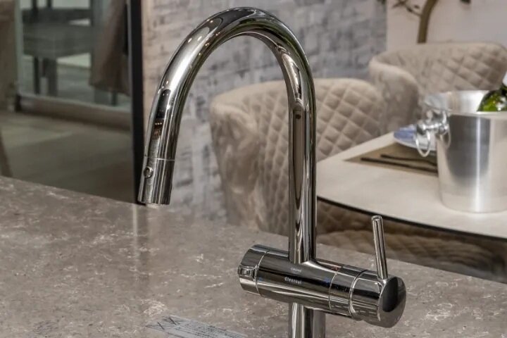 浄水機能付シャワー水栓