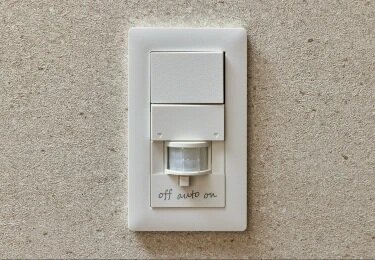 人感センサー付玄関照明