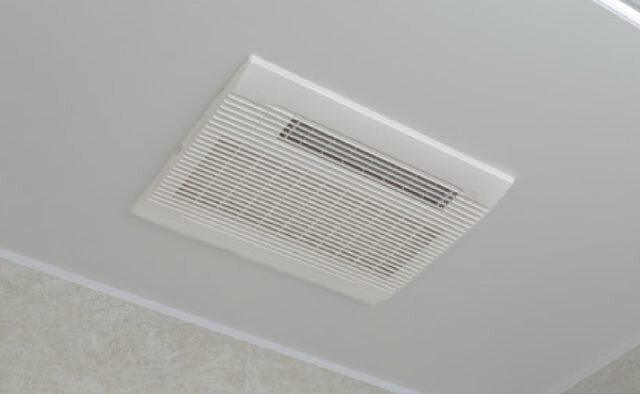 浴室換気暖房乾燥機（電気式）