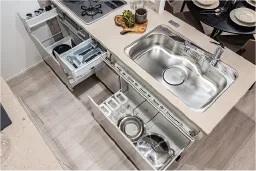 ブルモーション機能付収納