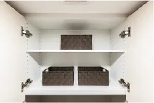 トイレ上部吊戸棚