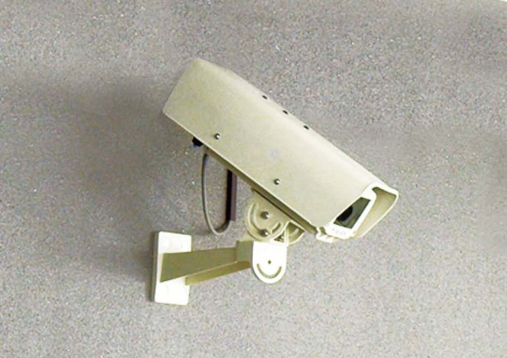 24時間対応の防犯カメラ