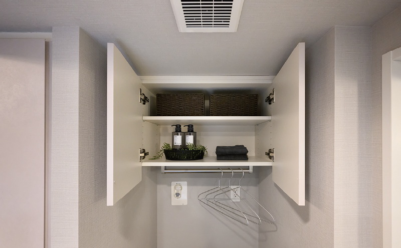 ランドリー上部吊戸棚