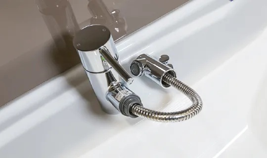シングルレバー混合水栓