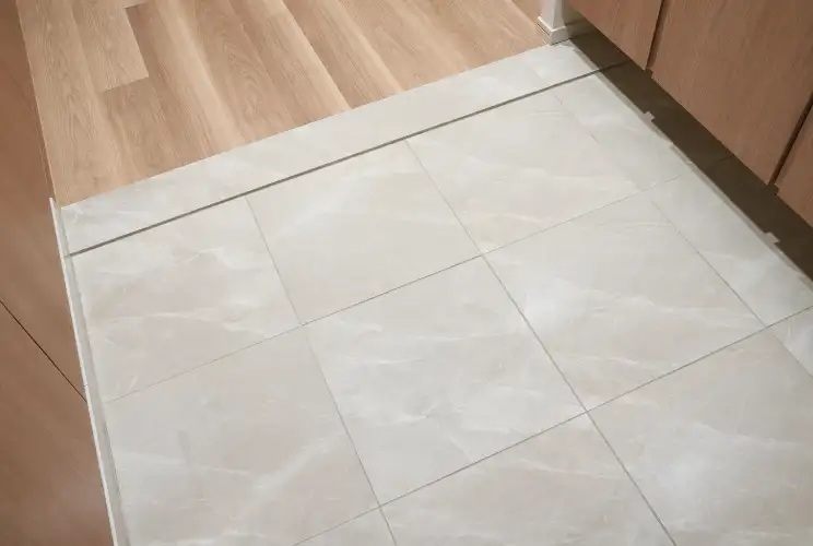 石調タイルの玄関床