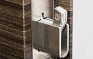 鎌式デッドボルト