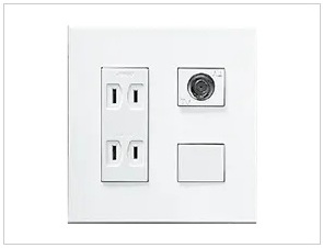 マルチメディアコンセント