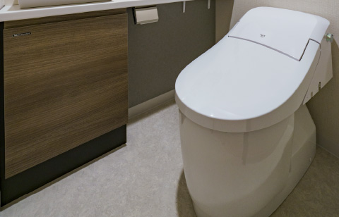 シャワートイレ