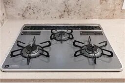 ハイパーガラスコートトップ
3口コンロ（Siセンサー付）