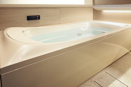 ファーストクラス浴槽 &
楽湯（肩楽湯・腰楽湯）