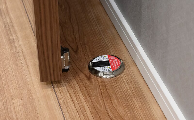 ドアキャッチャー