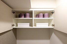 トイレ吊戸棚