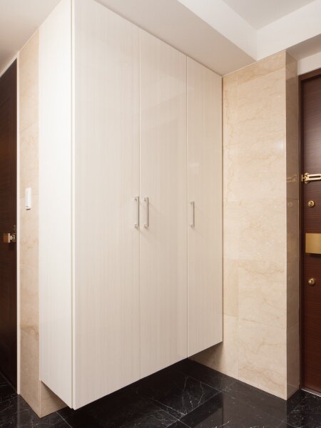 トール型玄関収納